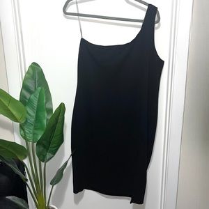Curvy Sense Black One Shoulder Dress in Size 2X.